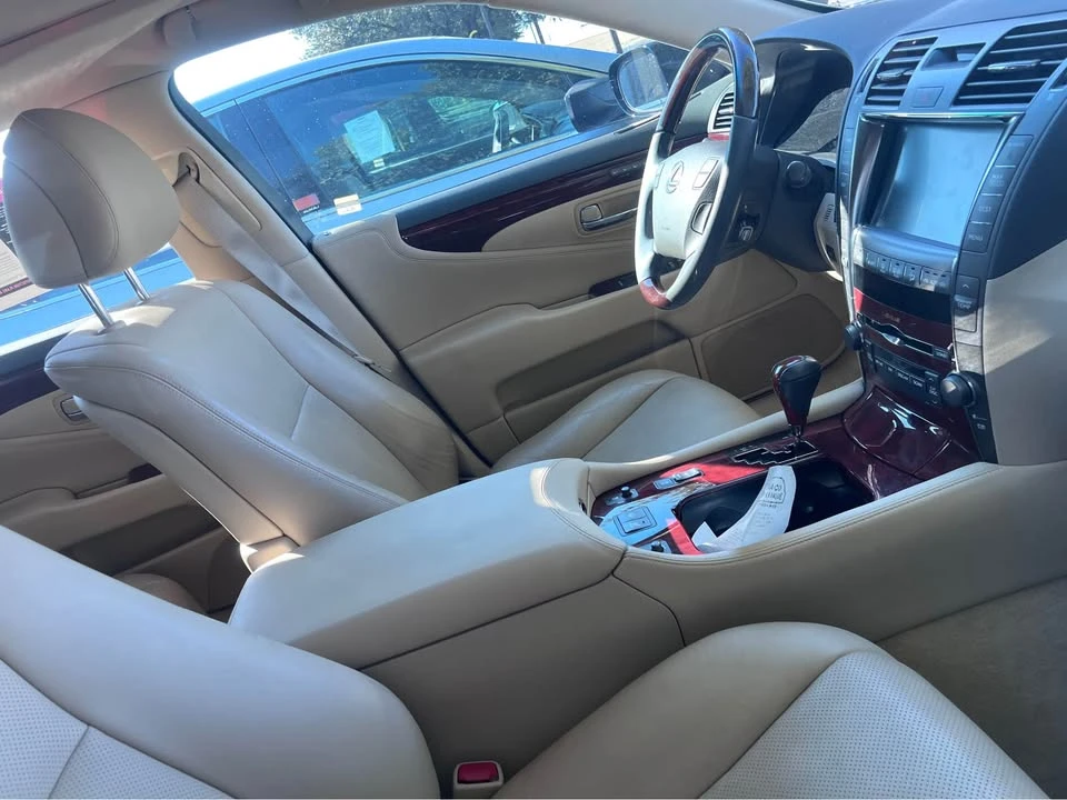 2007 Lexus LS 4th Gen - Image 5 of 12