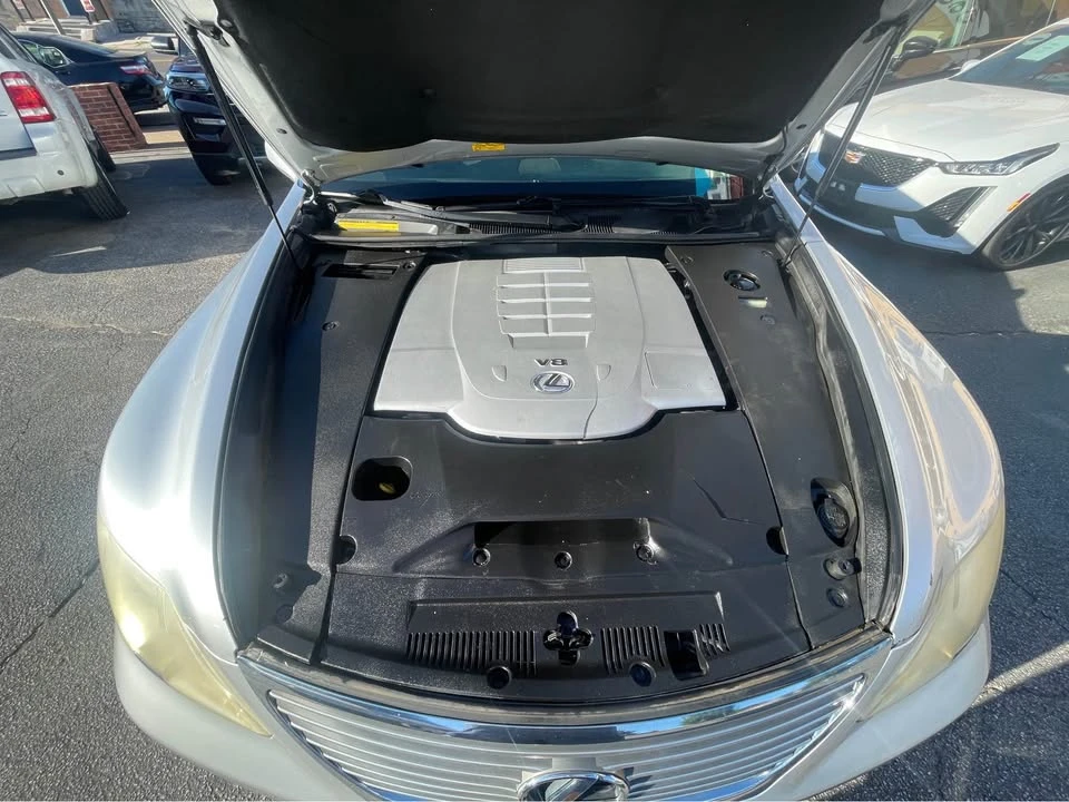 2007 Lexus LS 4th Gen - Image 18 of 19