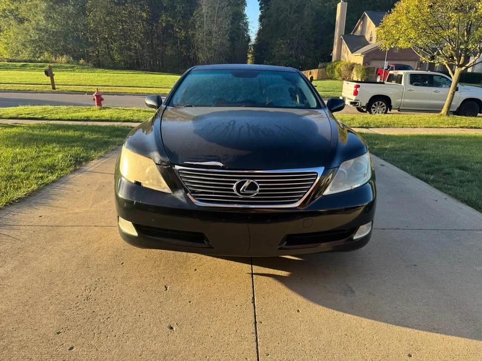 2007 Lexus LS 4th Gen - Image 2 of 18