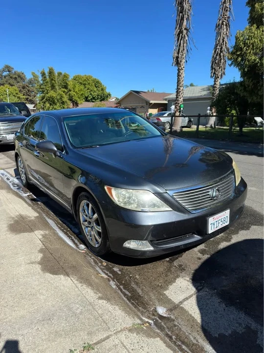 2007 Lexus LS 4th Gen - Image 4 of 13