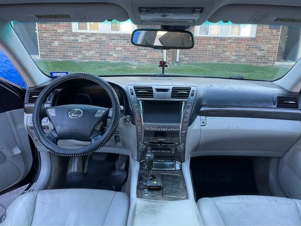 2007 Lexus LS 4th Gen - Image 6 of 8