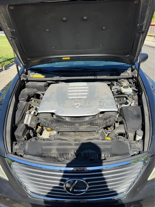 2007 Lexus LS 4th Gen - Image 12 of 13