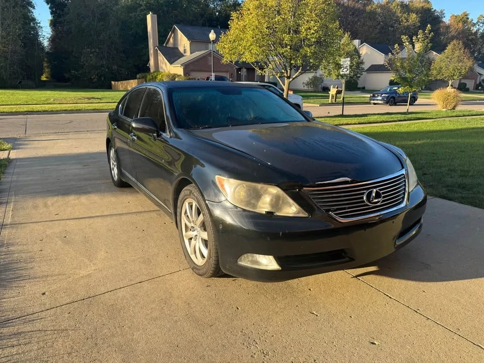 2007 Lexus LS 4th Gen - Image 3 of 18