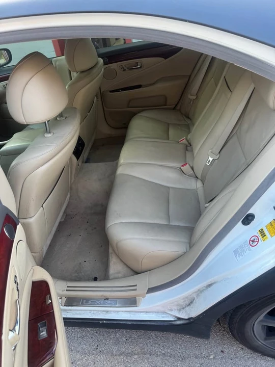 2007 Lexus LS 4th Gen - Image 6 of 9