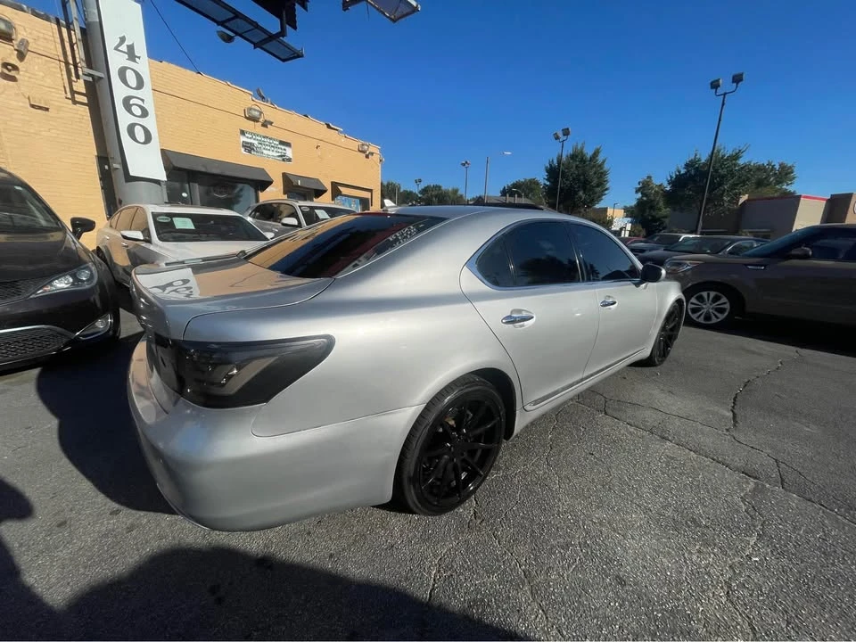 2007 Lexus LS 4th Gen - Image 6 of 19