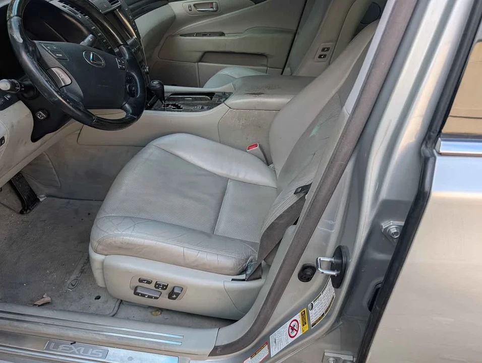 2007 Lexus LS 4th Gen - Image 4 of 6