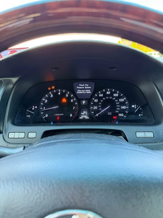 2007 Lexus LS 4th Gen - Image 13 of 20