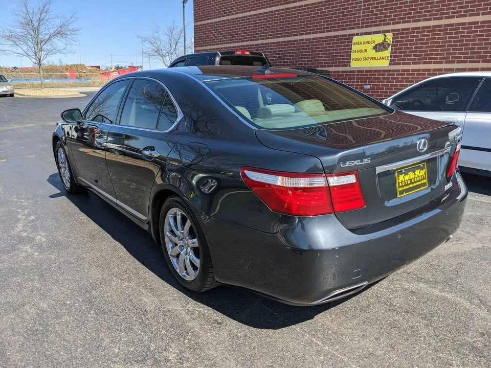 2007 Lexus LS 4th Gen - Image 6 of 8