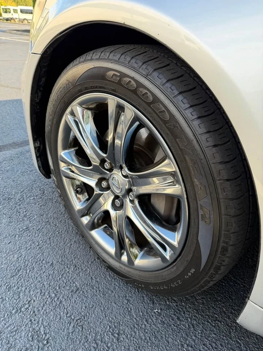 2007 Lexus LS 4th Gen - Image 18 of 20