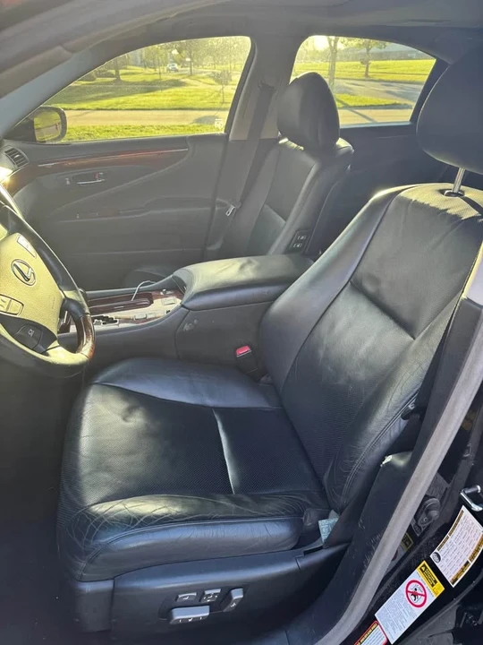 2007 Lexus LS 4th Gen - Image 10 of 18