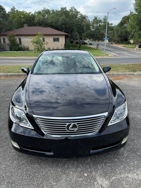 2007 Lexus LS 4th Gen - Image 7 of 13