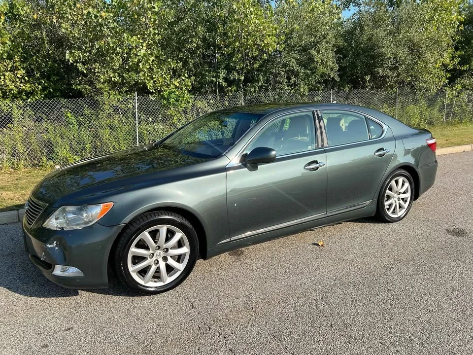2007 Lexus LS 4th Gen - Image 12 of 18