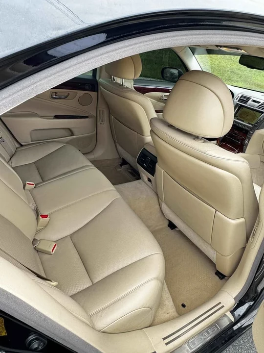 2007 Lexus LS 4th Gen - Image 8 of 8