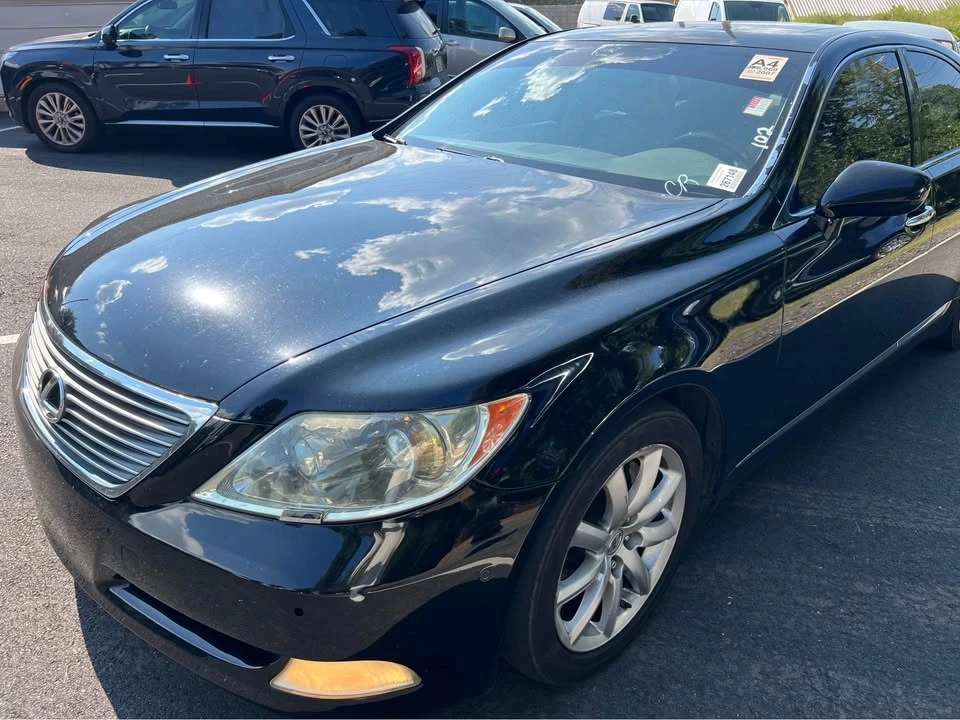 2007 Lexus LS 4th Gen - Image 15 of 19