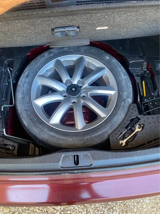 2007 Lexus LS 4th Gen - Image 12 of 20