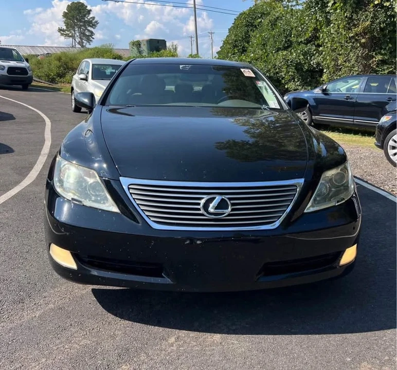 2007 Lexus LS 4th Gen - Image 18 of 18