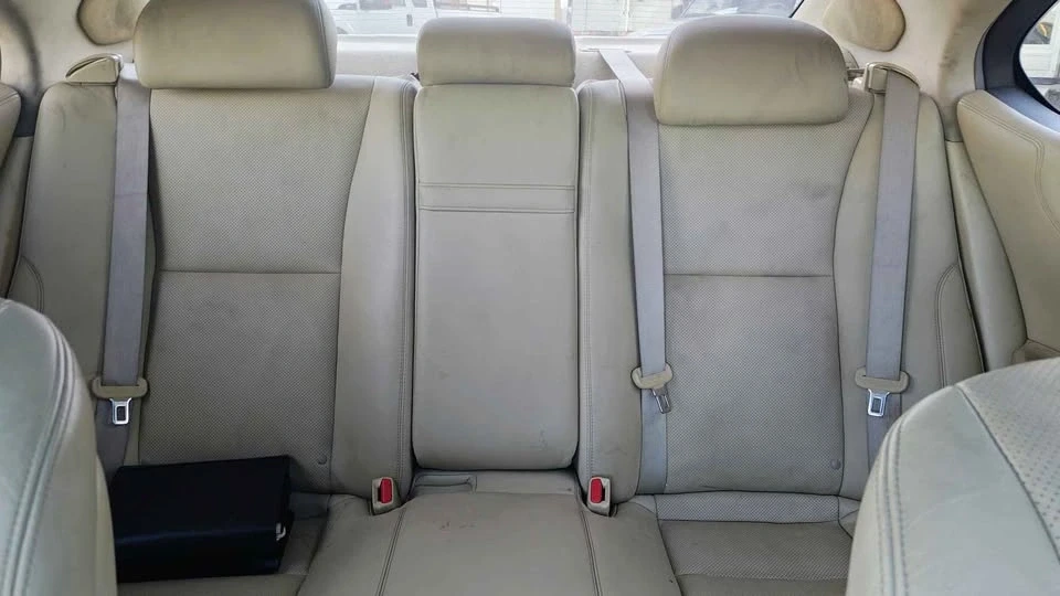 2007 Lexus LS 4th Gen - Image 7 of 10