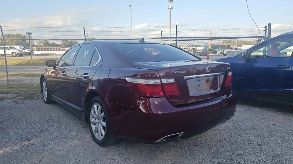 2007 Lexus LS 4th Gen - Image 3 of 10