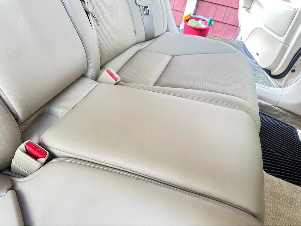 2007 Lexus LS 4th Gen - Image 14 of 20