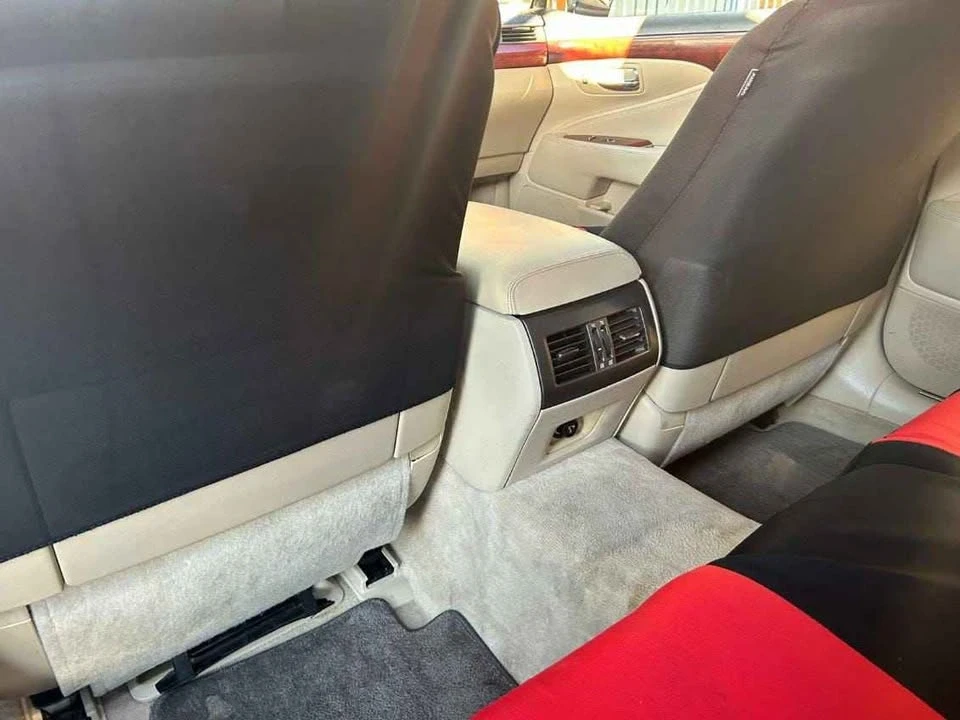 2007 Lexus LS 4th Gen - Image 5 of 13