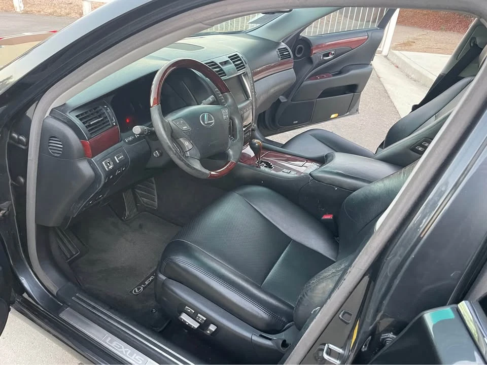 2007 Lexus LS 4th Gen - Image 5 of 9