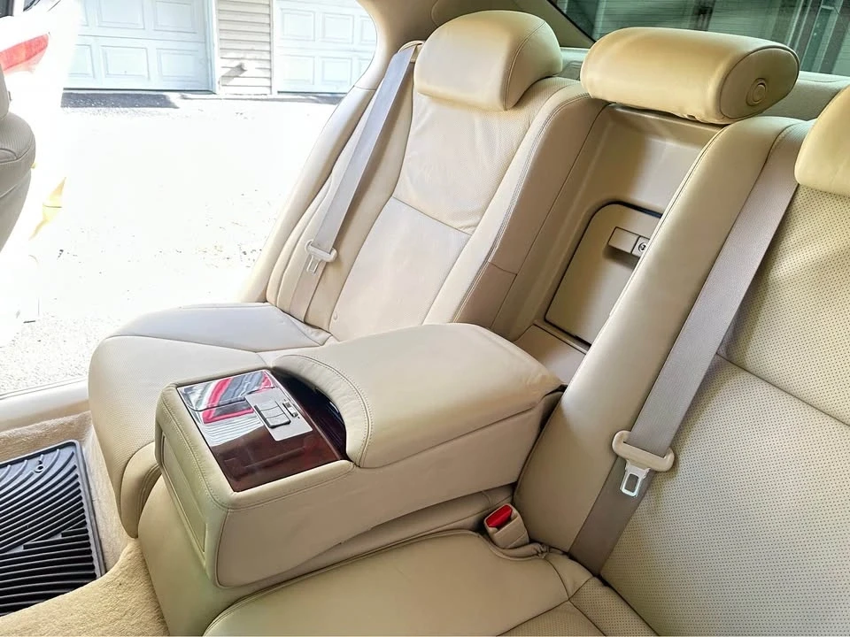 2007 Lexus LS 4th Gen - Image 9 of 20