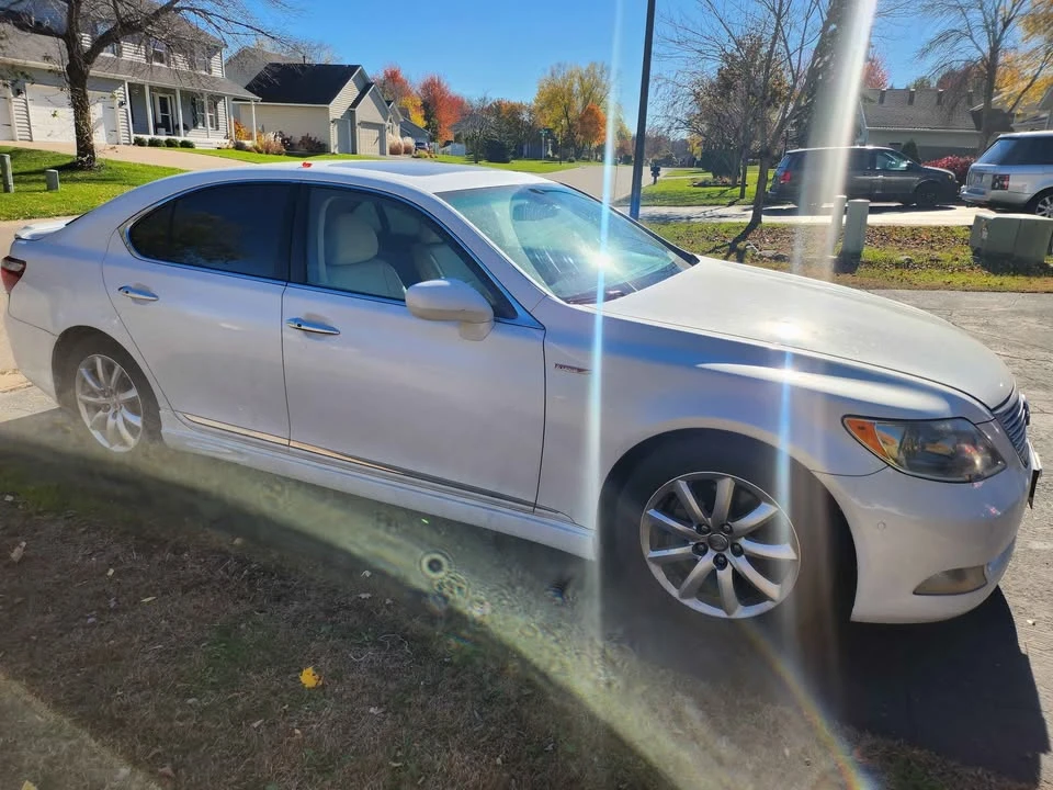 2007 Lexus LS 4th Gen - Image 5 of 10