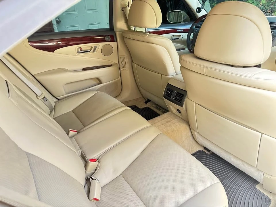 2007 Lexus LS 4th Gen - Image 7 of 20