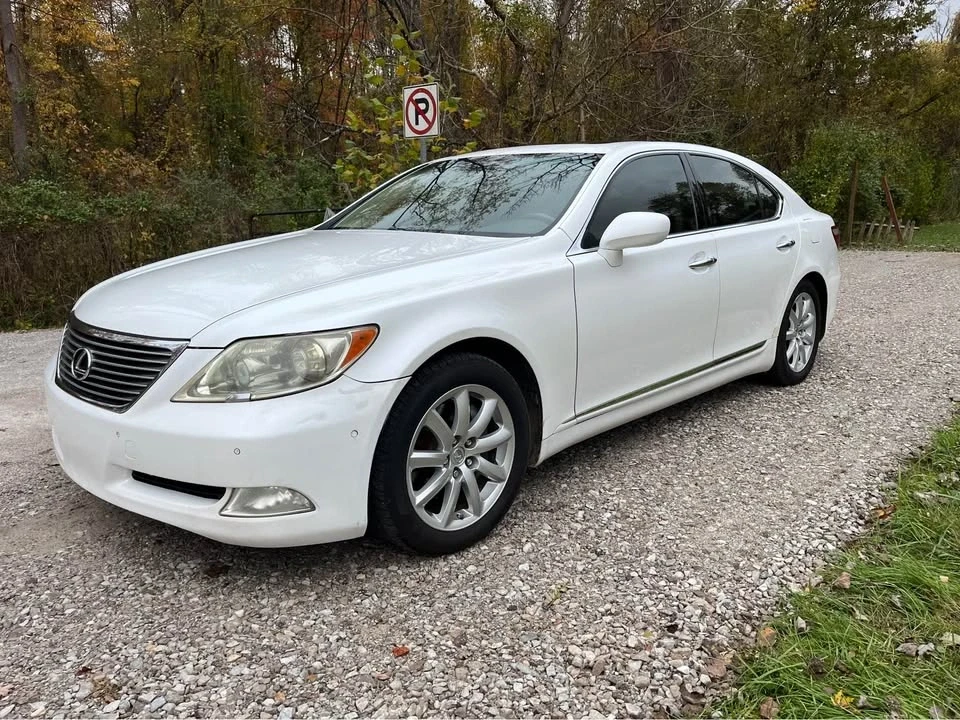 2007 Lexus LS 4th Gen - Image 8 of 16