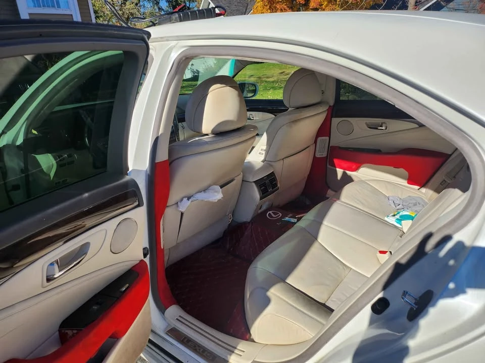 2007 Lexus LS 4th Gen - Image 7 of 10