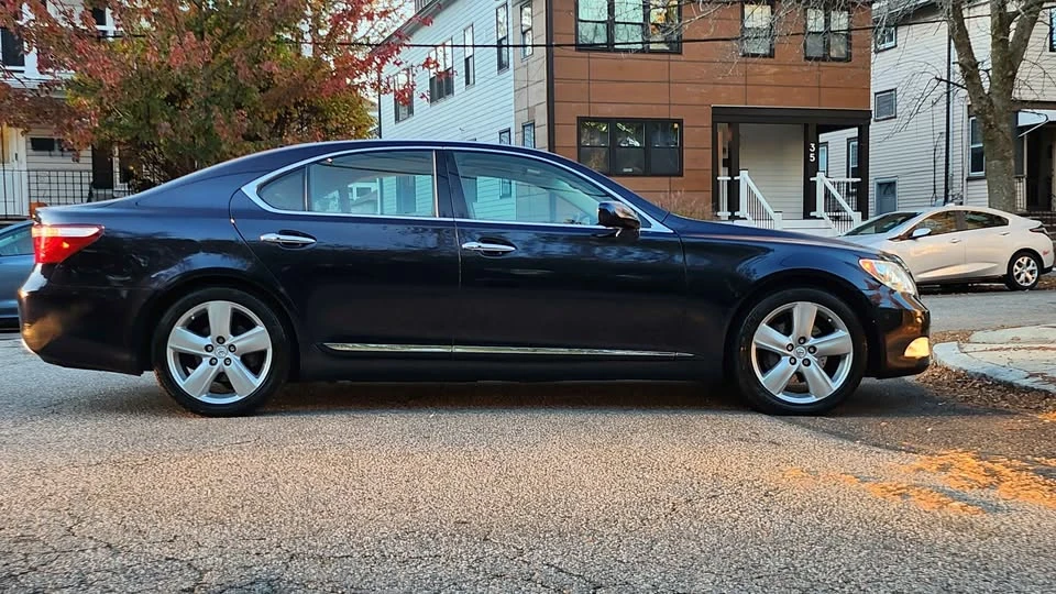 2007 Lexus LS 4th Gen - Image 6 of 16