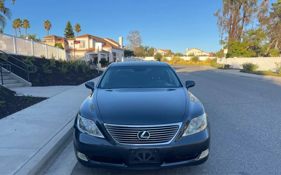 2007 Lexus LS 4th Gen - Image 3 of 9