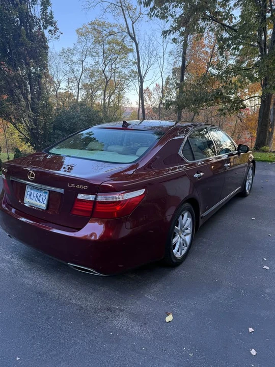 2007 Lexus LS 4th Gen - Image 19 of 19