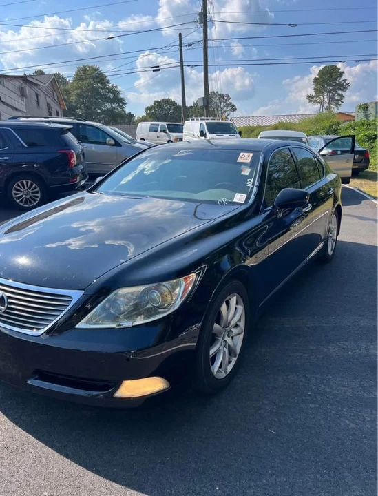 2007 Lexus LS 4th Gen - Image 2 of 19
