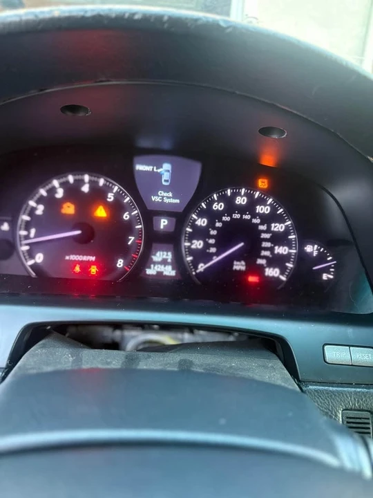 2007 Lexus LS 4th Gen - Image 9 of 12