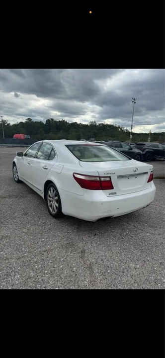 2007 Lexus LS 4th Gen - Image 4 of 7