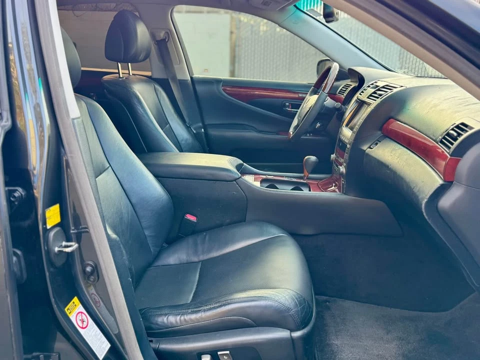 2007 Lexus LS 4th Gen - Image 7 of 11