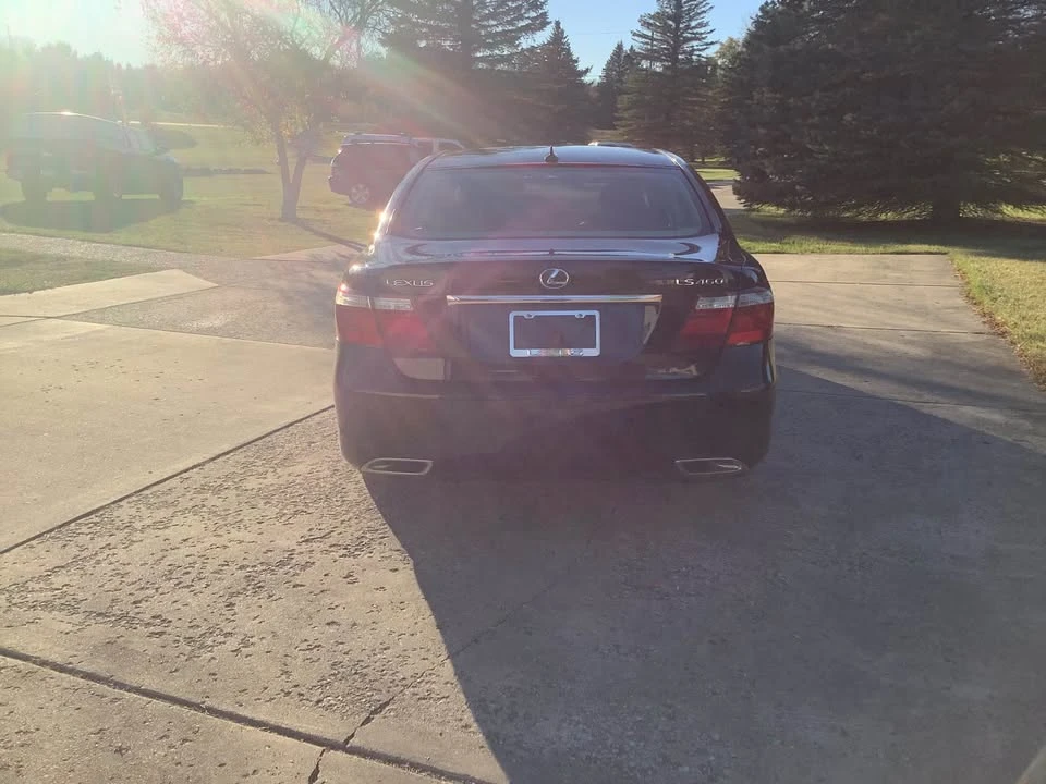 2007 Lexus LS 4th Gen - Image 4 of 7