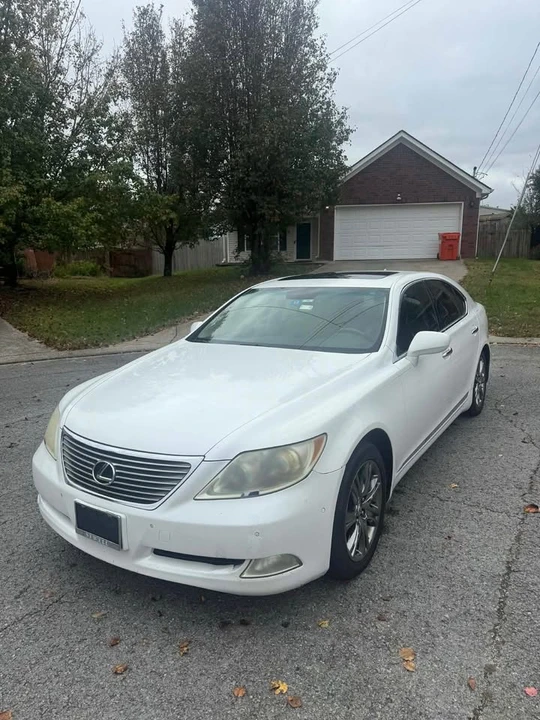 2007 Lexus LS 4th Gen - Image 3 of 8