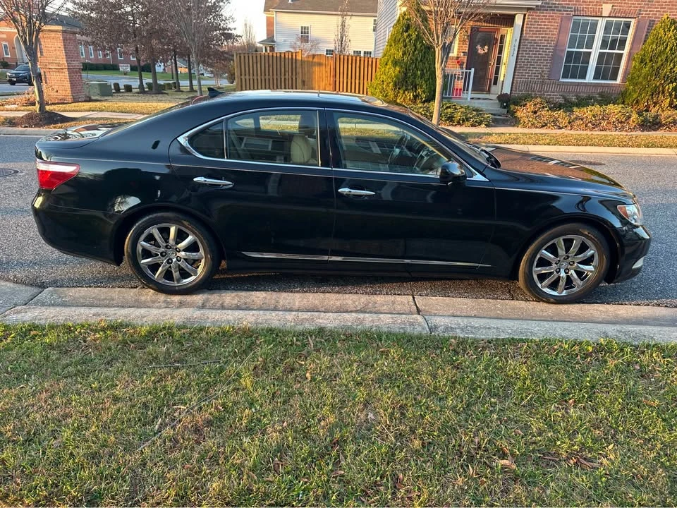 2007 Lexus LS 4th Gen - Image 6 of 17