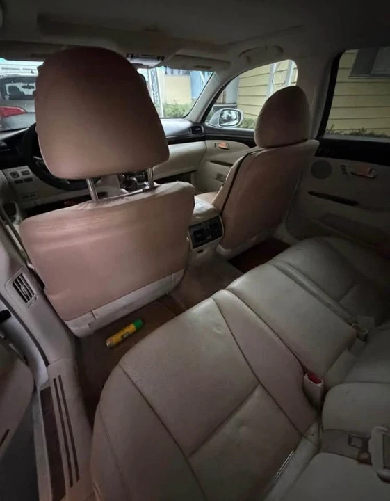 2007 Lexus LS 4th Gen - Image 3 of 7