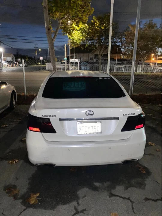 2007 Lexus LS 4th Gen - Image 7 of 7