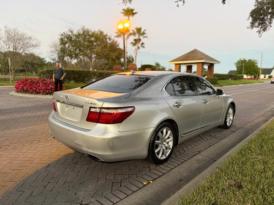 2007 Lexus LS 4th Gen - Image 6 of 17