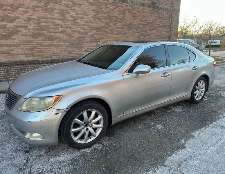2007 Lexus LS 4th Gen - Image 9 of 13