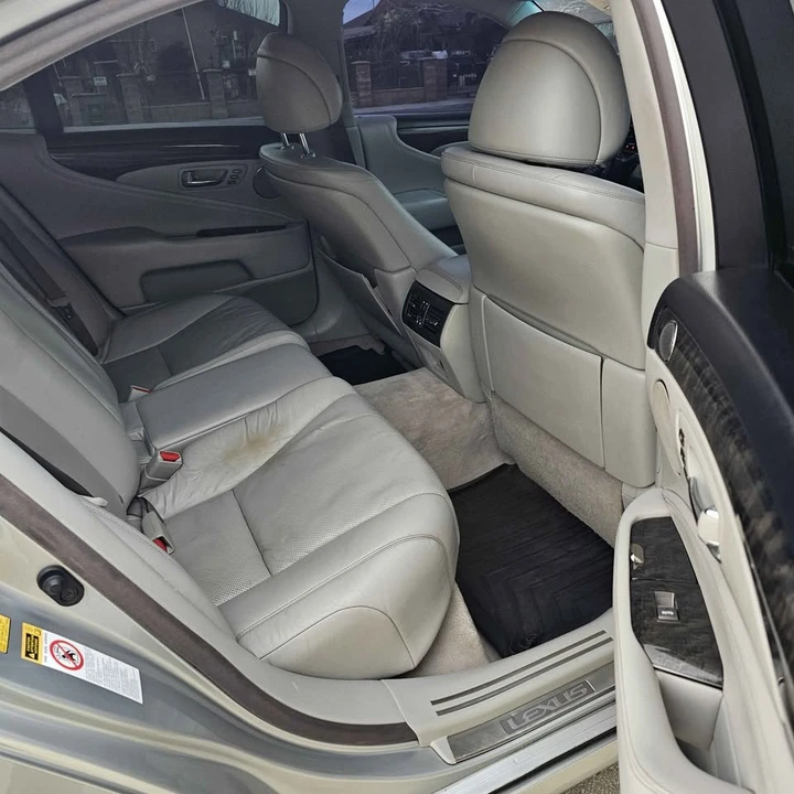 2007 Lexus LS 4th Gen - Image 8 of 8