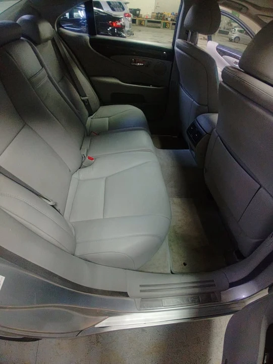 2007 Lexus LS 4th Gen - Image 10 of 18