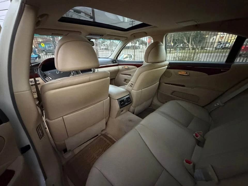 2007 Lexus LS 4th Gen - Image 6 of 12