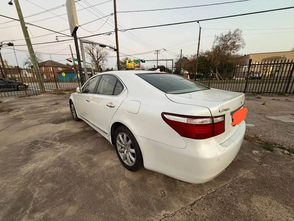 2007 Lexus LS 4th Gen - Image 8 of 12
