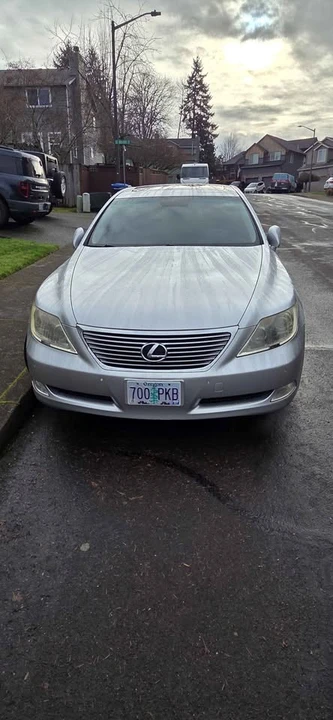 2007 Lexus LS 4th Gen - Image 2 of 11