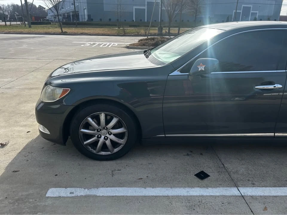 2007 Lexus LS 4th Gen - Image 7 of 11
